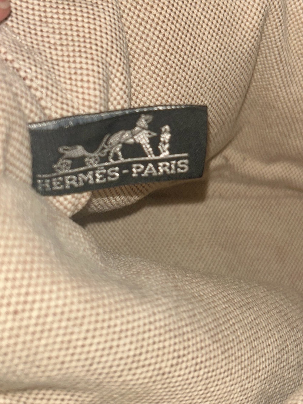 Auth HERMES Silver Cadena Padlock set! Bundled with Tote, shopper, & Scarf - Picture 11 of 16